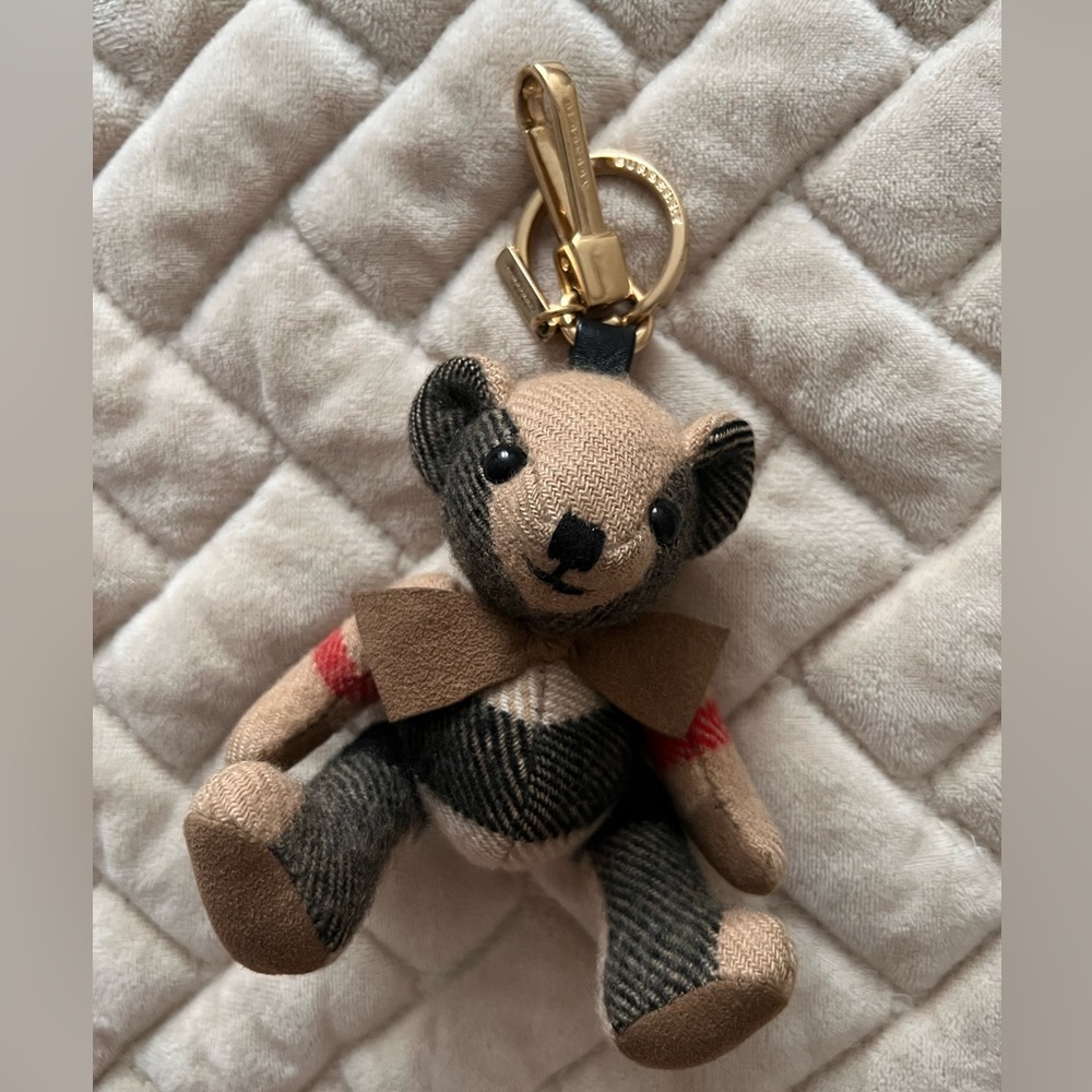 Burberry Thomas Bear Charm with Bow Tie key chain